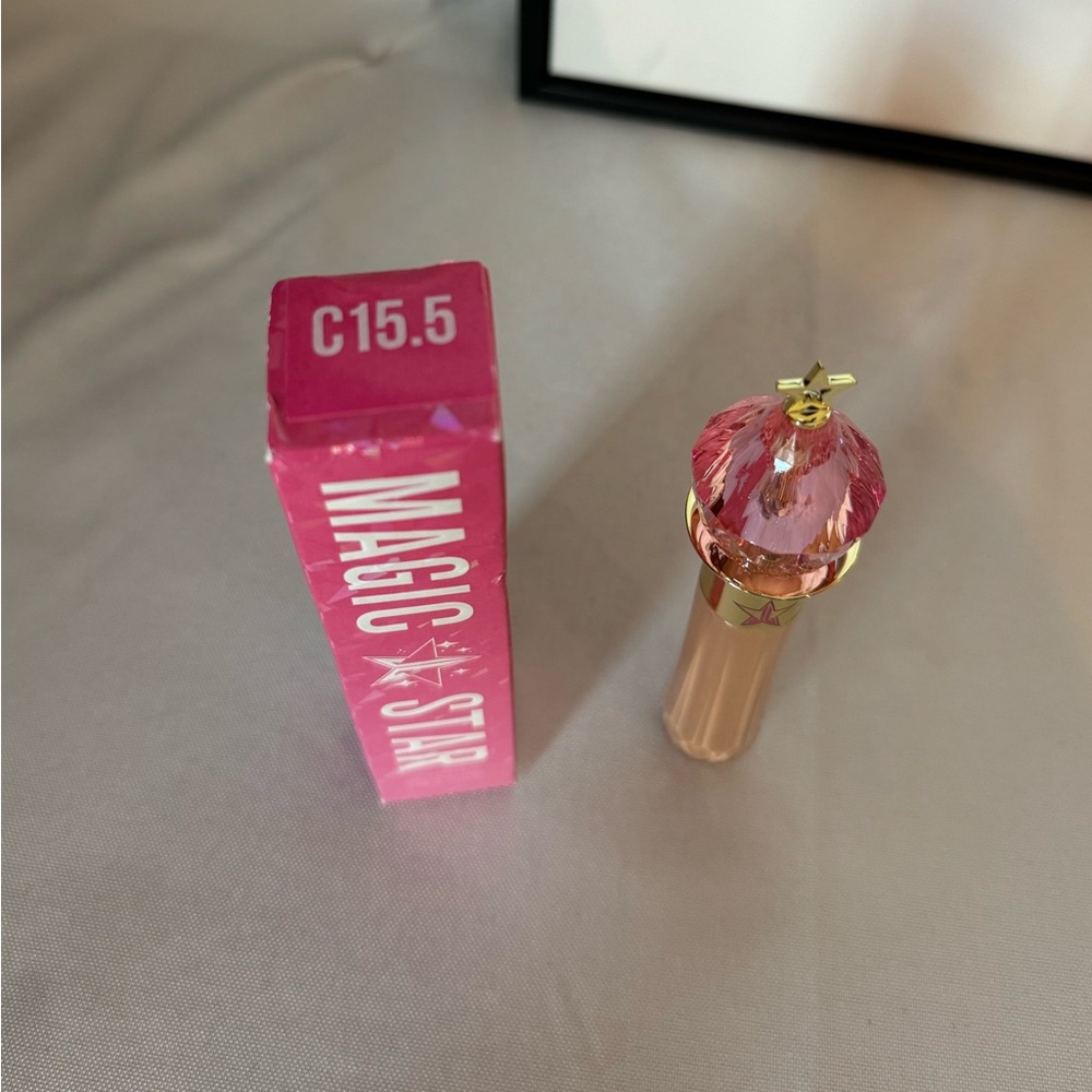 JEFFREE STAR Magic Star Concealer C 15.5 / NIB - Picture 2 of 3